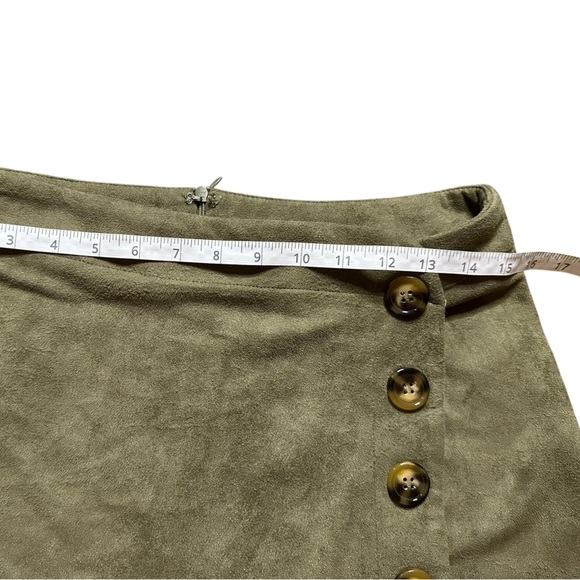 Altar’d State Faux Suede Button Front Skort Taupe Olive Brown Size M - Picture 3 of 4